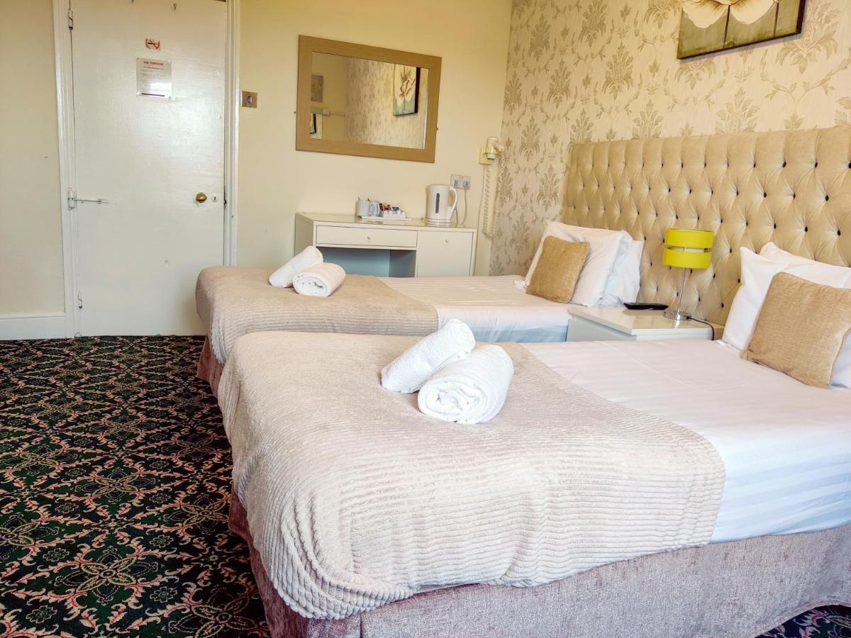 Wentworth House - Free Parking Hotel Bath Exterior photo